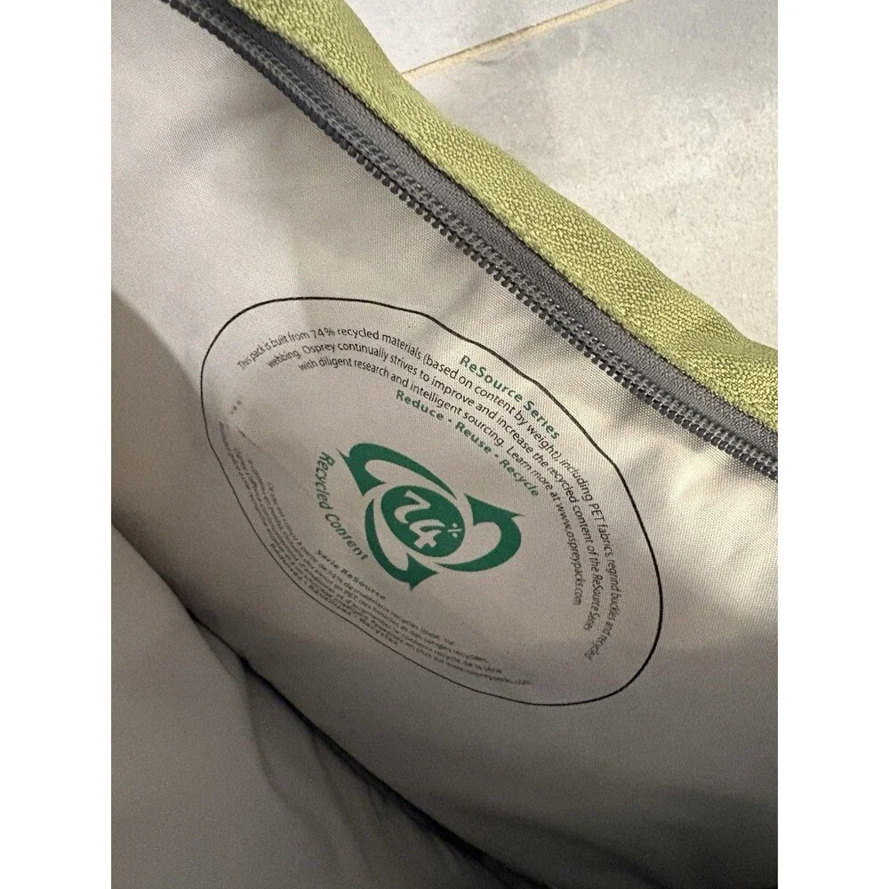 Osprey Astro Messenger Bag Green Grey Laptop Travel Mens Shoulder Bag Nylon